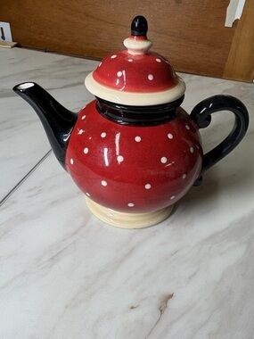 Red Polka Dot Ceramic 6 1/2”Teapot